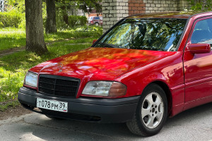 Mercedes-Benz Другая , 