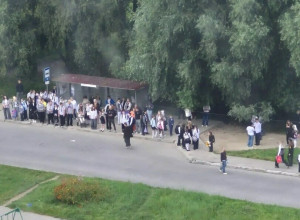 Жители улицы Левитана в Калининграде столкнулись с дефицитом утренних автобусов