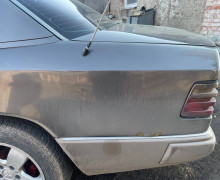 Mercedes-Benz W124, 
