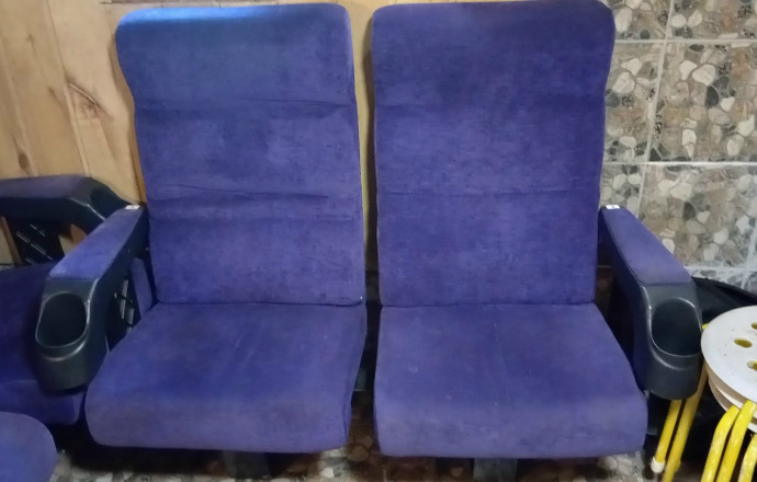 Продам кресла из кинотеатра