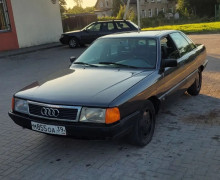 Audi 100, 1990