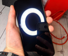 OnePlus 15 12/256GB в черном цвете