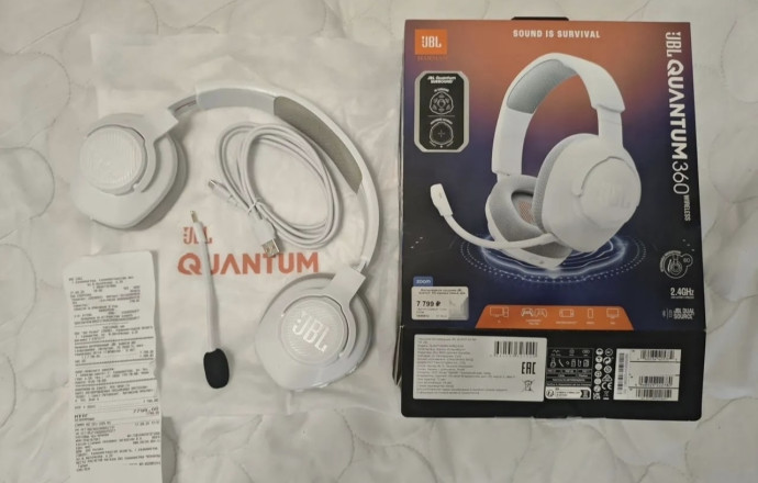Продам JBL quantum 360