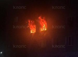 Очевидцы описали эвакуацию жителей из горящего дома на улице Инженерной