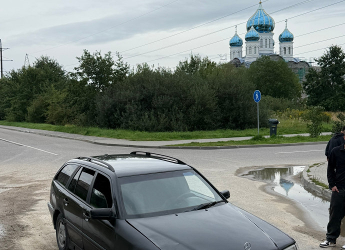 Mercedes-Benz Другая , 