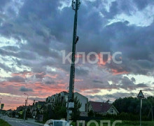 В Калининграде на Сельме подросток забрался на вышку на фоне заката