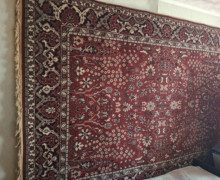 Продам два ковра б/у в отличном состоягии.5000руб за оба.Самовывоз Балтийск.т.89114512753