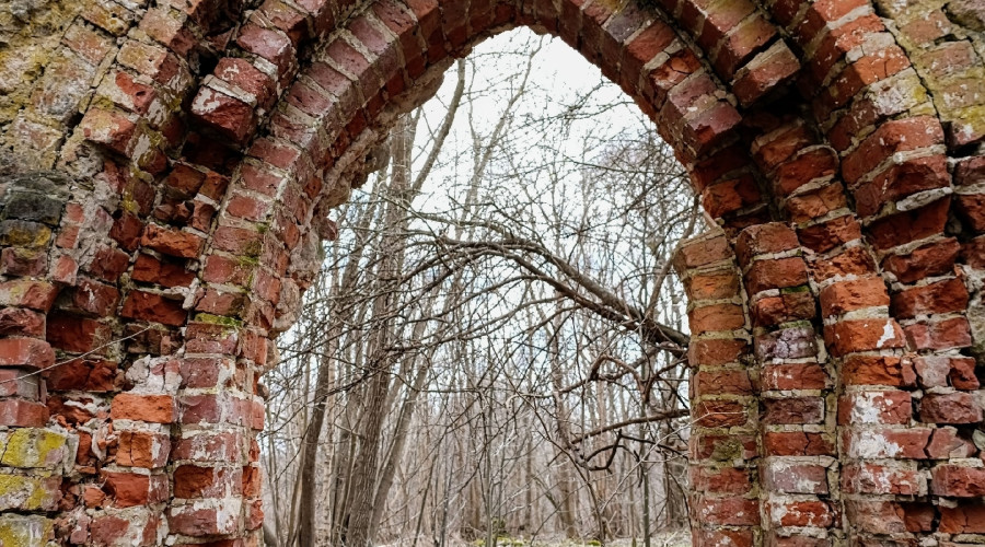 Кирха Меденау в Логвино: история утраты готического памятника