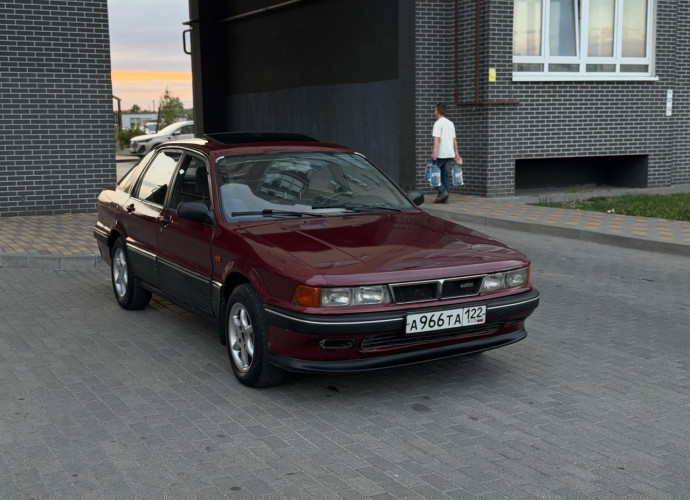 Mitsubishi Galant, 