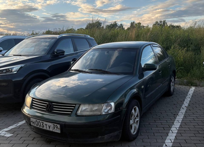 Volkswagen Passat, 1996