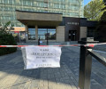 В кафе «Поварёшка» на Ленинском проспекте Калининграда обрушился козырёк, пострадал посетитель