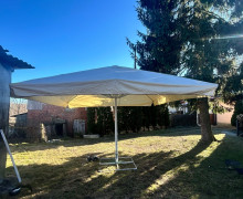 Продам уличный зонт размером 4х4