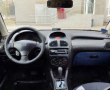 Peugeot 206, 2002