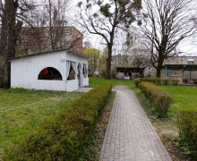 Благоустройство территории у Дома семьи на улице Леонова запланировано в Калининграде