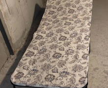 Продам раскладушку с матрасиком
