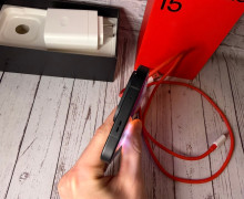OnePlus 15 12/256GB в черном цвете