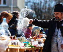Освящение пасхальных продуктов прошло в Кафедральном соборе Калининграда
