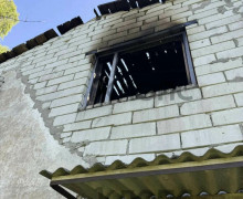 В Калининграде повторный поджог уничтожил дом: семья осталась без жилья