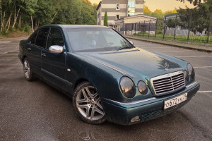 Mercedes-Benz E-класс, 