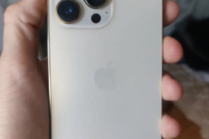 Продаю iPhone 13 Pro 128 ГБ