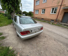 Mercedes-Benz E-класс, 