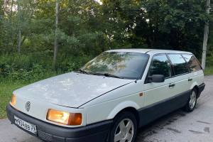 Volkswagen Passat, 1992