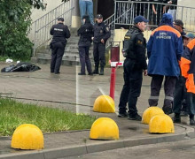 В Калининграде на улице Челнокова женщина погибла при падении из многоэтажки
