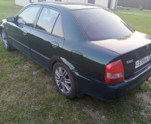 Mazda 323, 2002