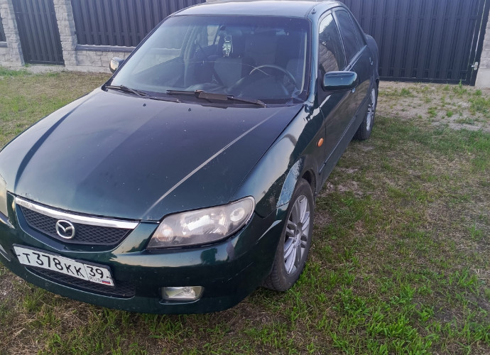 Mazda 323, 2002