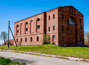 Кирха в Канаше: история королевской базилики без башен и шпилей