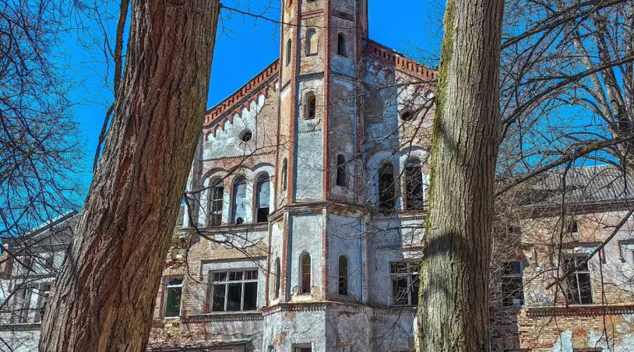 История бывшей психиатрической больницы Алленберг в Калининградской области