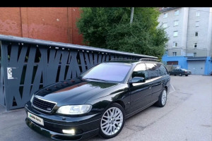 Opel Omega, 