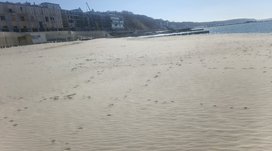 В Светлогорске намыли значительный объем песка на пляже