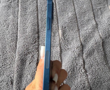 Продам iPhone 12 в хорошем состоянии
