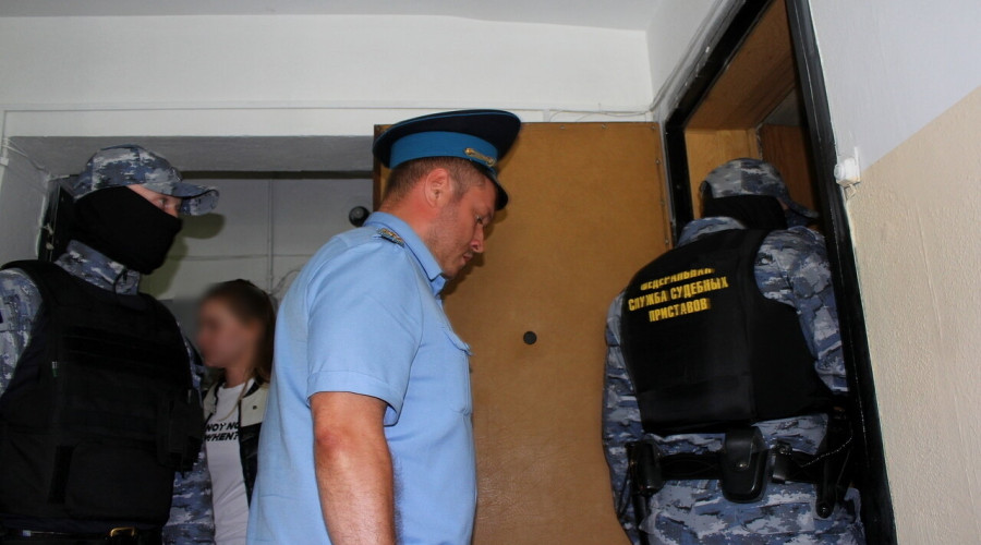 Калининградец добился доступа в унаследованную квартиру после дарственной, оформленной накануне решения суда