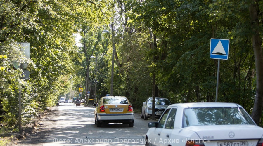 В Калининграде в рамках «Чистого неба» нашли бесхозные кабели в микрорайоне Космодемьянского