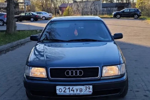 Audi 100, 