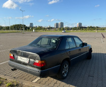 Mercedes-Benz W124, 