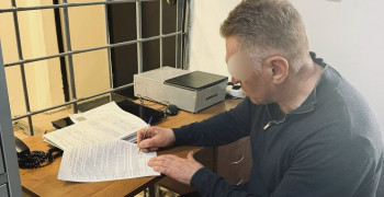 Пассажир из Калининграда задержан в аэропорту Перми после употребления алкоголя во время долгой задержки рейса