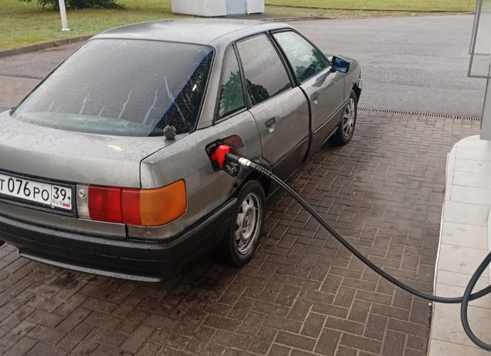 Audi 80, 