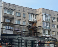 В Калининграде начался ремонт дома 1969 года на проспекте Мира