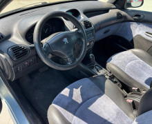 Peugeot 206, 2002