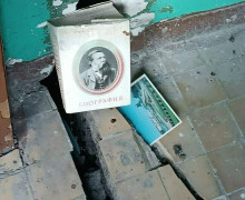 Четвертый датчик сработал в падающем доме на Московском проспекте: трещина превысила 10 см