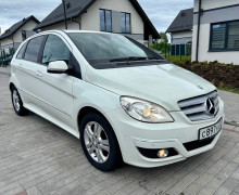 Mercedes-Benz Другая , 2011