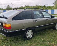 Audi 100, 1990