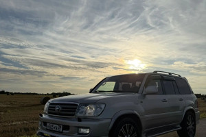 Toyota Land Cruiser, 2002