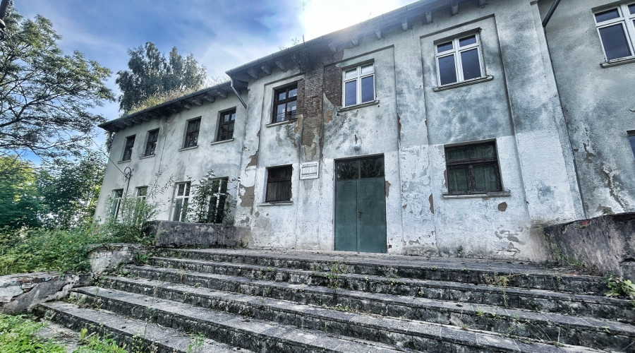 Закрытая школа в Дубовой Роще: что известно