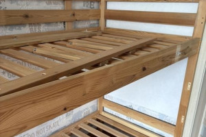 Двухъярусная деревянная кровать 90х200 см