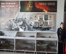В калининградском лицее №17 открылась экспозиция, посвященная военным и послевоенным годам