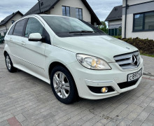Mercedes-Benz Другая , 2011